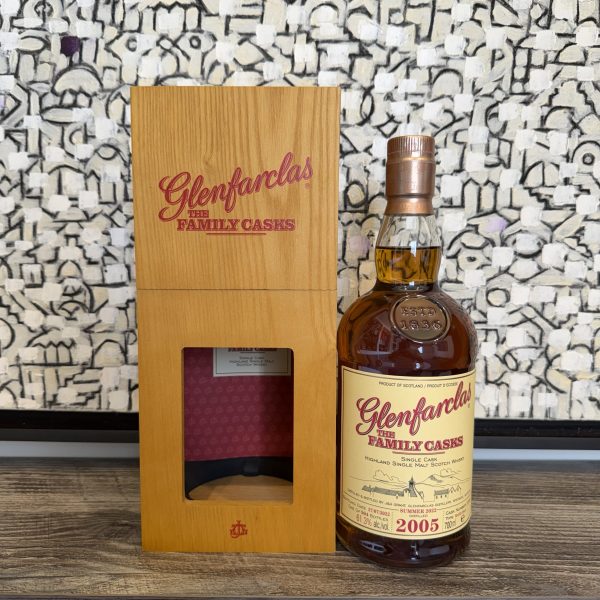 Glenfarclas Family Cask 2005/2022